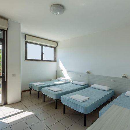 Ostello Ipsia San Benedetto del Tronto Bagian luar foto