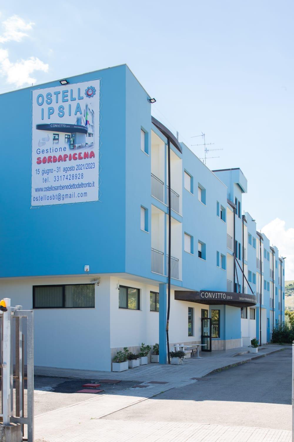 Ostello Ipsia San Benedetto del Tronto Bagian luar foto
